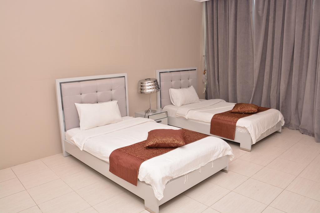 Janadriyah Suites 13 Nadinah Eksteriør bilde